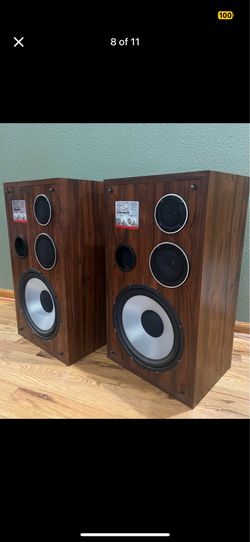 Vintage Linear Phase 8810 Speakers