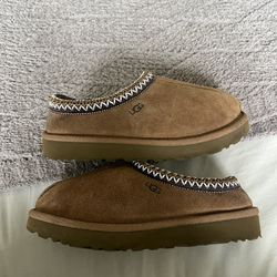 UGG Tasman ll - Chestnut - Size 6