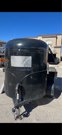 Horse trailer