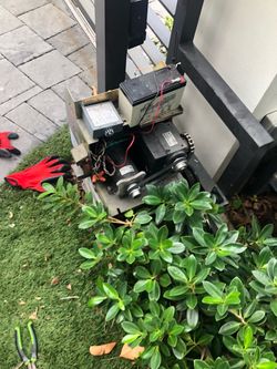 Electric gate noisy or moving uneven? Chain, motor, sensors, and full gate issues