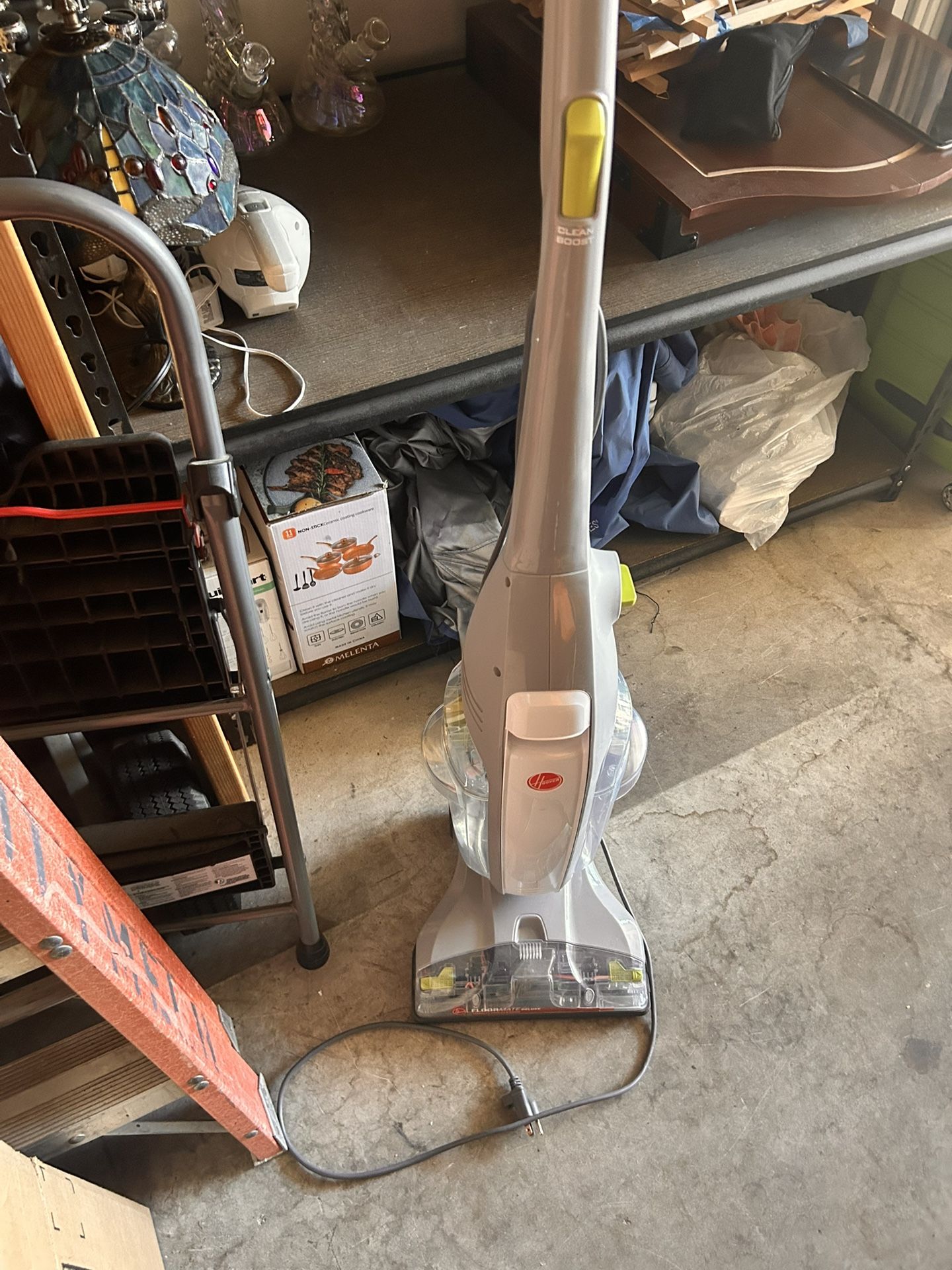 Hoover hard wood floor cleaner