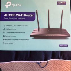 Smart WiFi router , high speed wireless router, dual band router for wireless internet.   