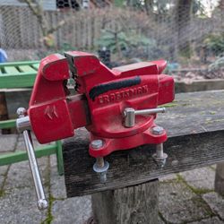 Craftsman Bench Vise 