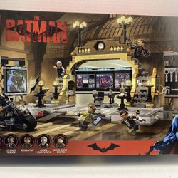 Lego Batman Batcave Riddler Faceoff 76183