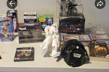 Collectables Assorted Figures