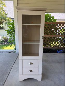 Curio cabinet
