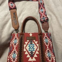 Wrangler Purse 
