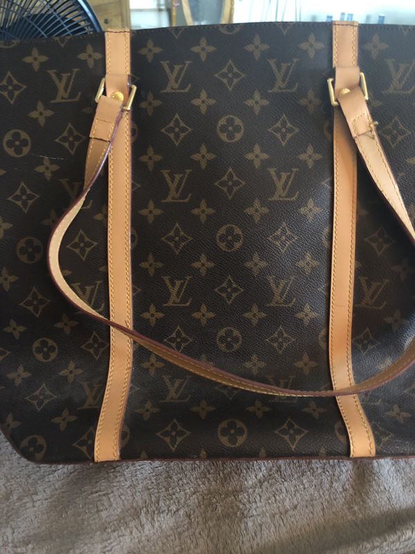 Louis Vuitton canvas bag for Sale in Phoenix, AZ - OfferUp