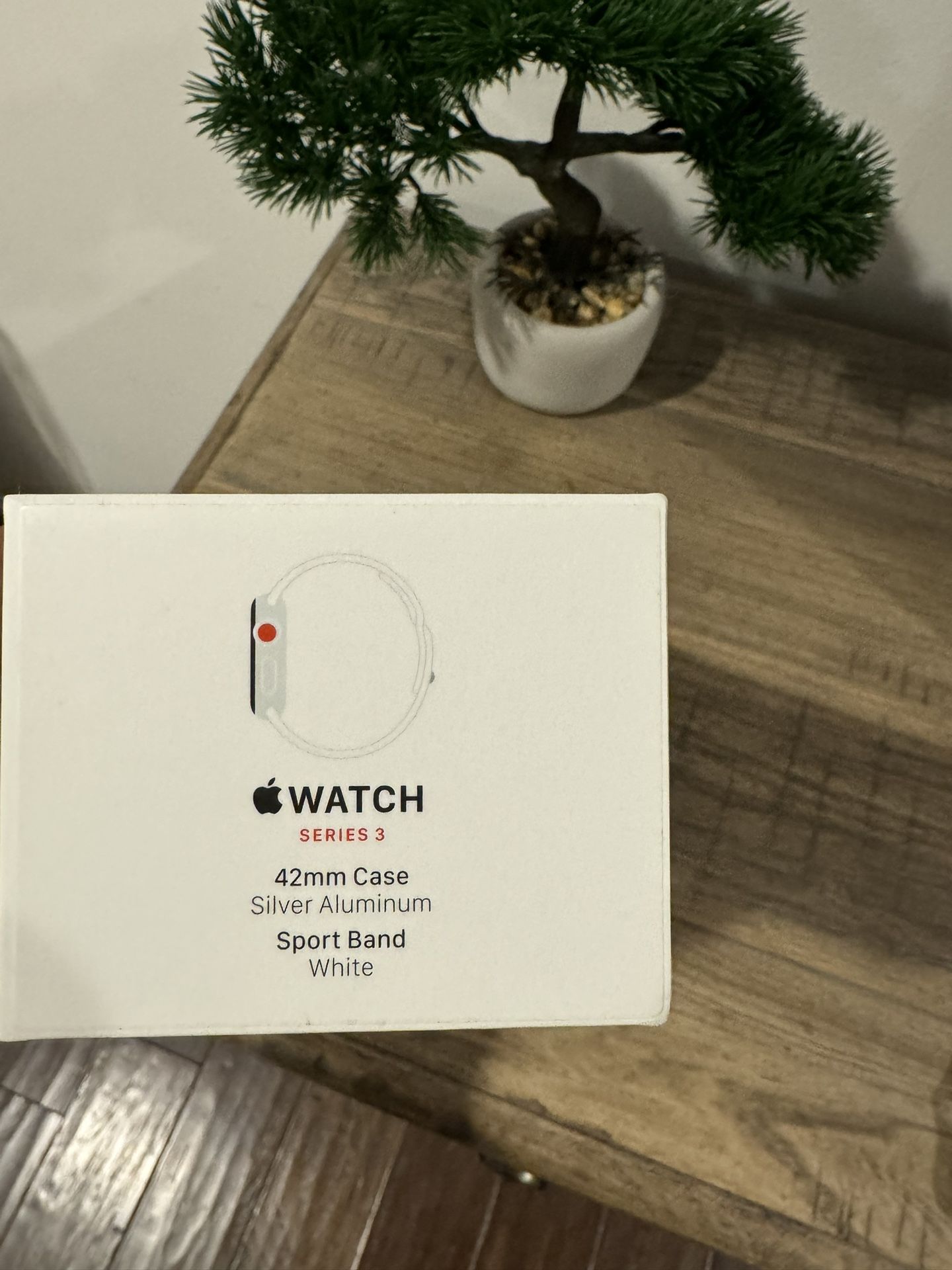 Apple Watch Series 3/ 42mm Silver Aluminum 