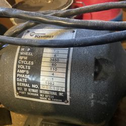 Keystone bench grinder