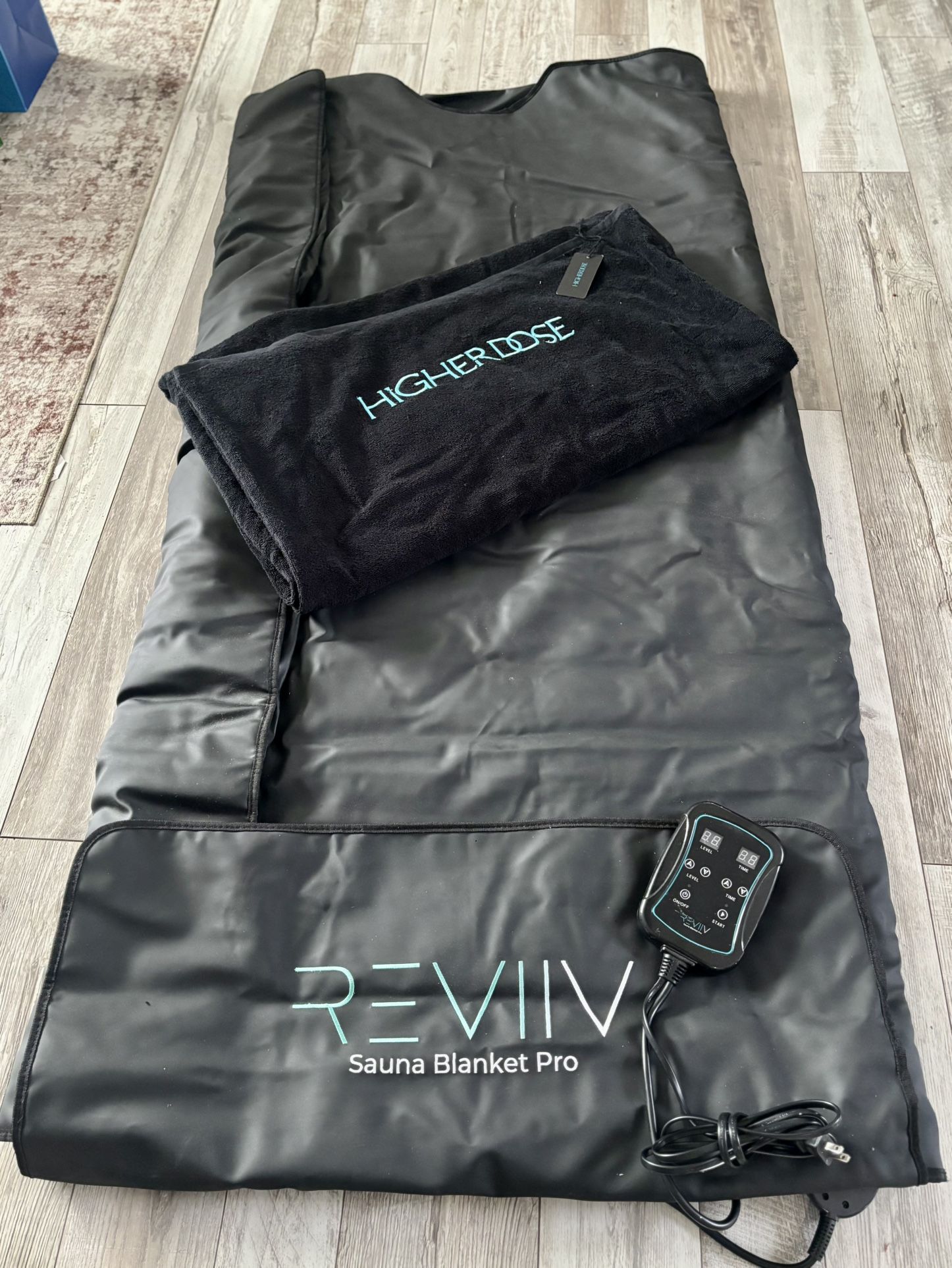 REVIIV Sauna Blanket