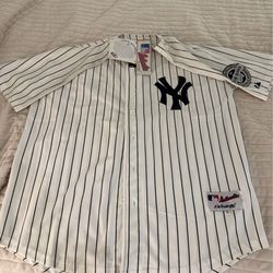New York Yankees number two Derek Jeter jersey