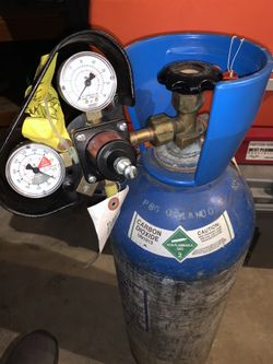 High pressure CO2 Tank and BRAND NEW pressure regular