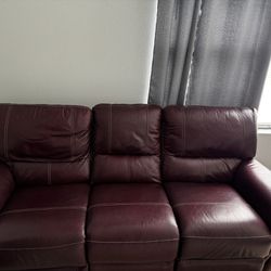 reclining leather couch 
