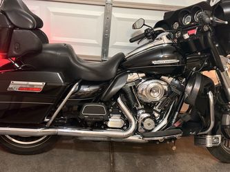 2011 Harley Davidson Electra Glide Limited FLHTK
