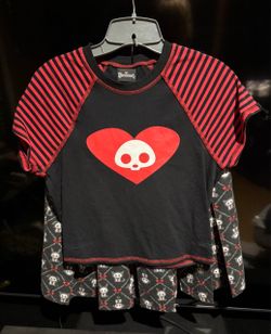 Skelanimals Black Raglan Graphic Top and skirt