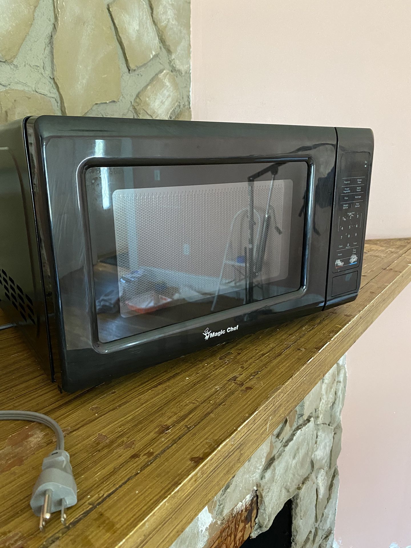 Magic Chef Microwave 