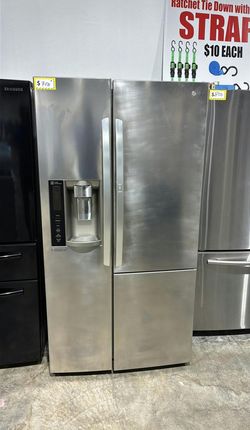 LG Side by Side Refrigerator Stainless Steel with IceMaker
