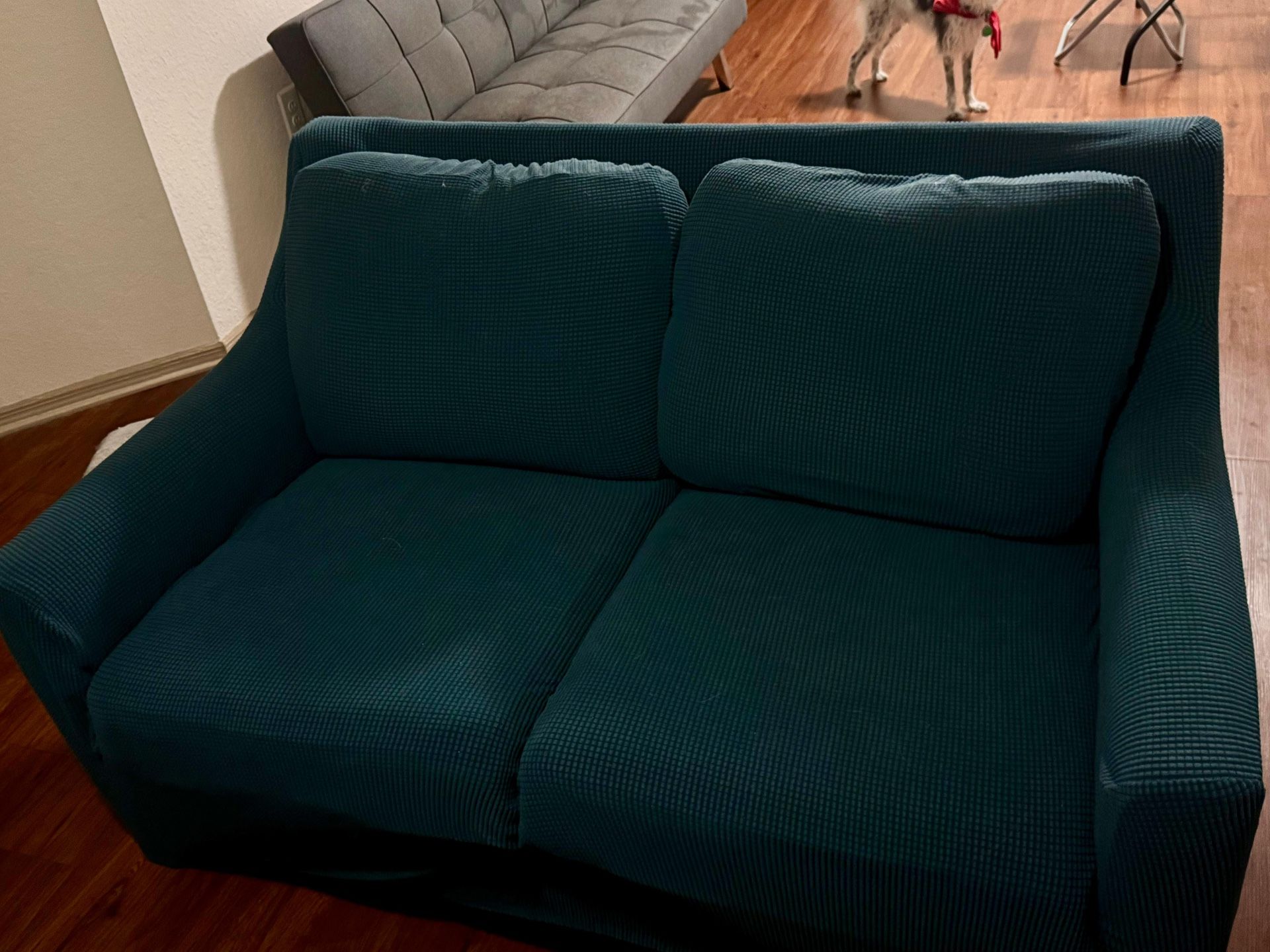 Loveseat - Sofa