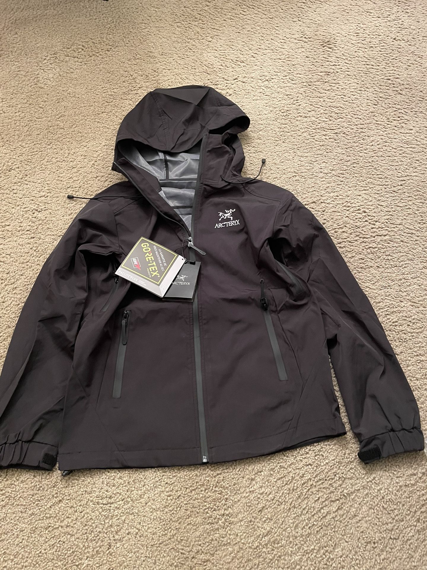 Arc’teryx Beta Lt Jacket