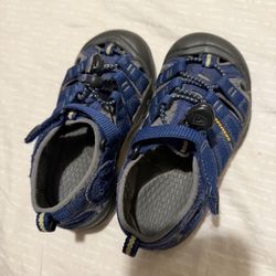 Keens Toddler 