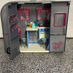 Our Generation 18” Doll Camper Trailer 