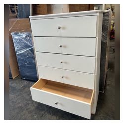 5 Drawer Dresser 