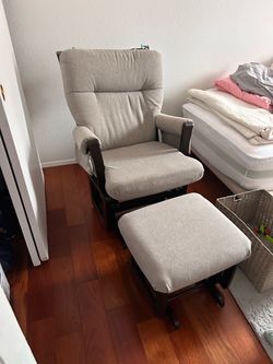 Pending pickup - Nursery rocking chair with foot rest