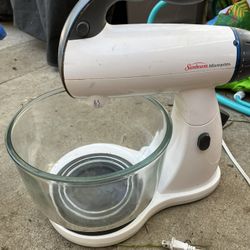 Sunbeam Mixer With Stand $20