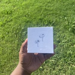 Apple AirPods Pro 2nd Generation with MagSafe Charging Case USB-C
