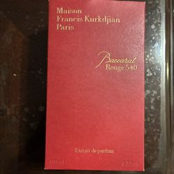 Baccarat Rouge 540 cologne 200 ml