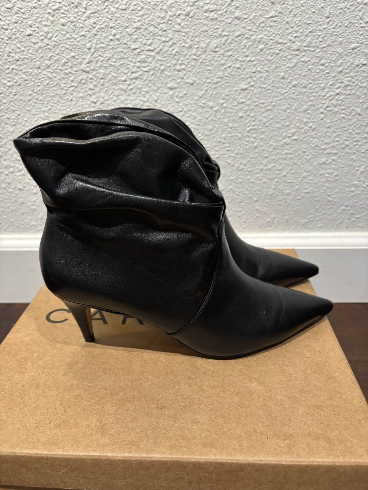 Beautiful Black Leather Booties By Carrano