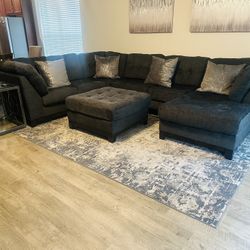 Blue Sectional w/Chaise and Ottoman