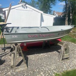 10 Ft boat 