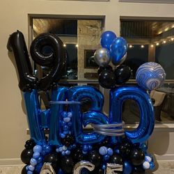 UP BALLOONS 