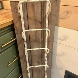 Wooden Rustic Wine Bottle Holder