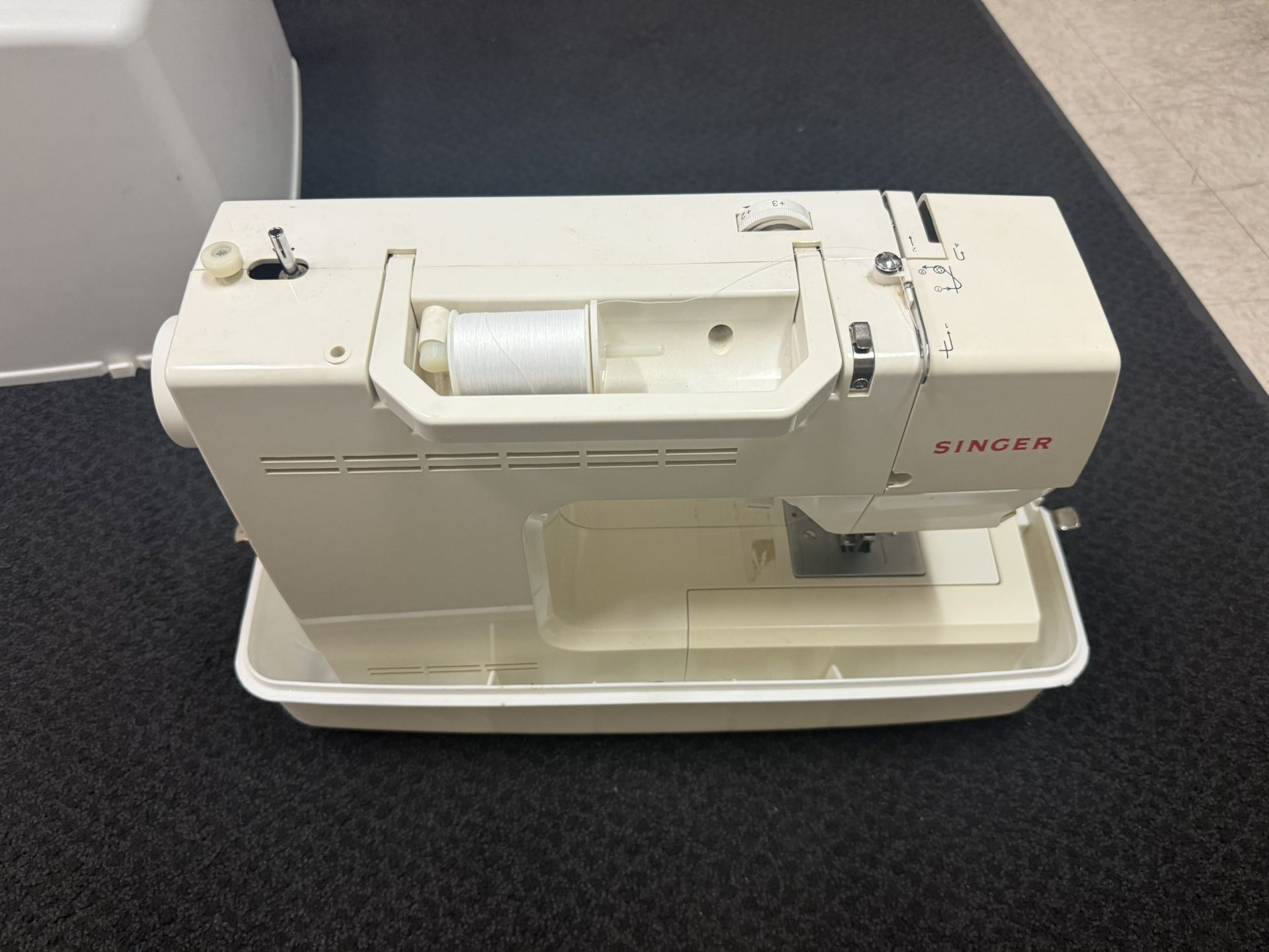 Singer Sewing Machine Model 7466