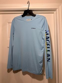 Magellan - Male Long Sleeve Swim Shirt - Size Youth Large 14/16 - Light Blue with Logo Down Left Sleeve