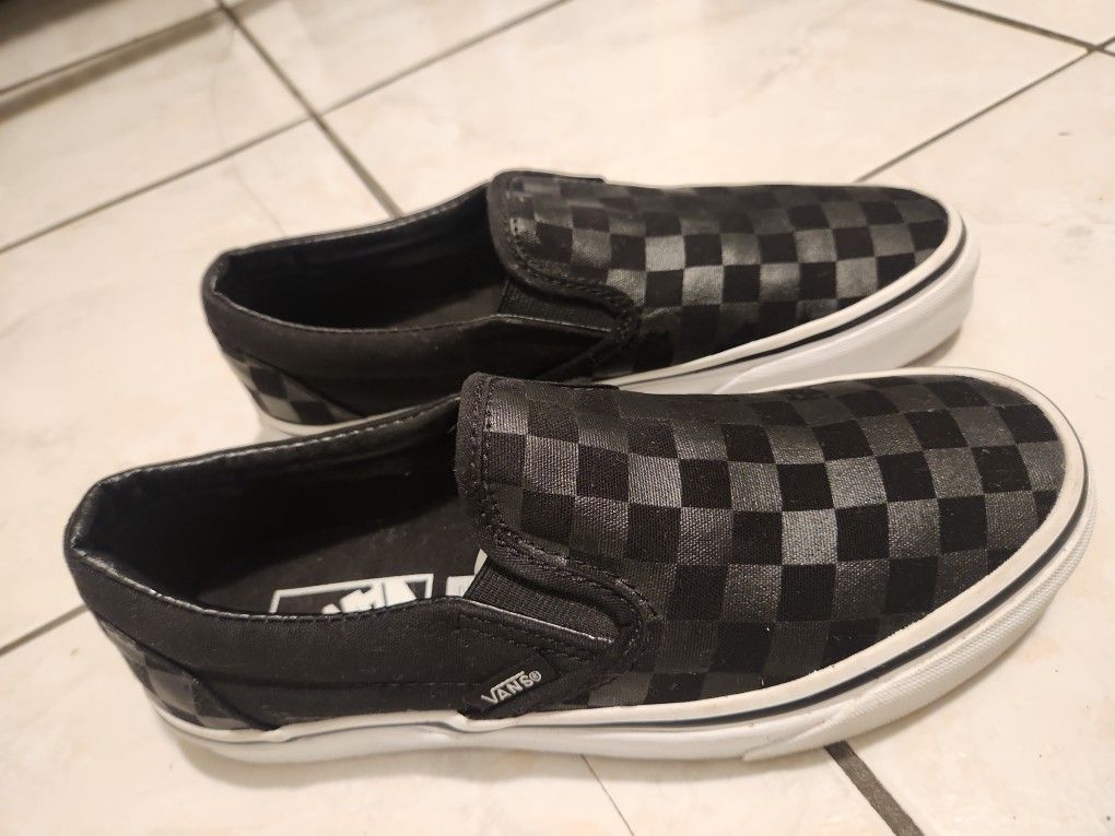 Vans Men # 5/15 Women # 7