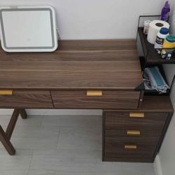 Makeup Table And Mirror