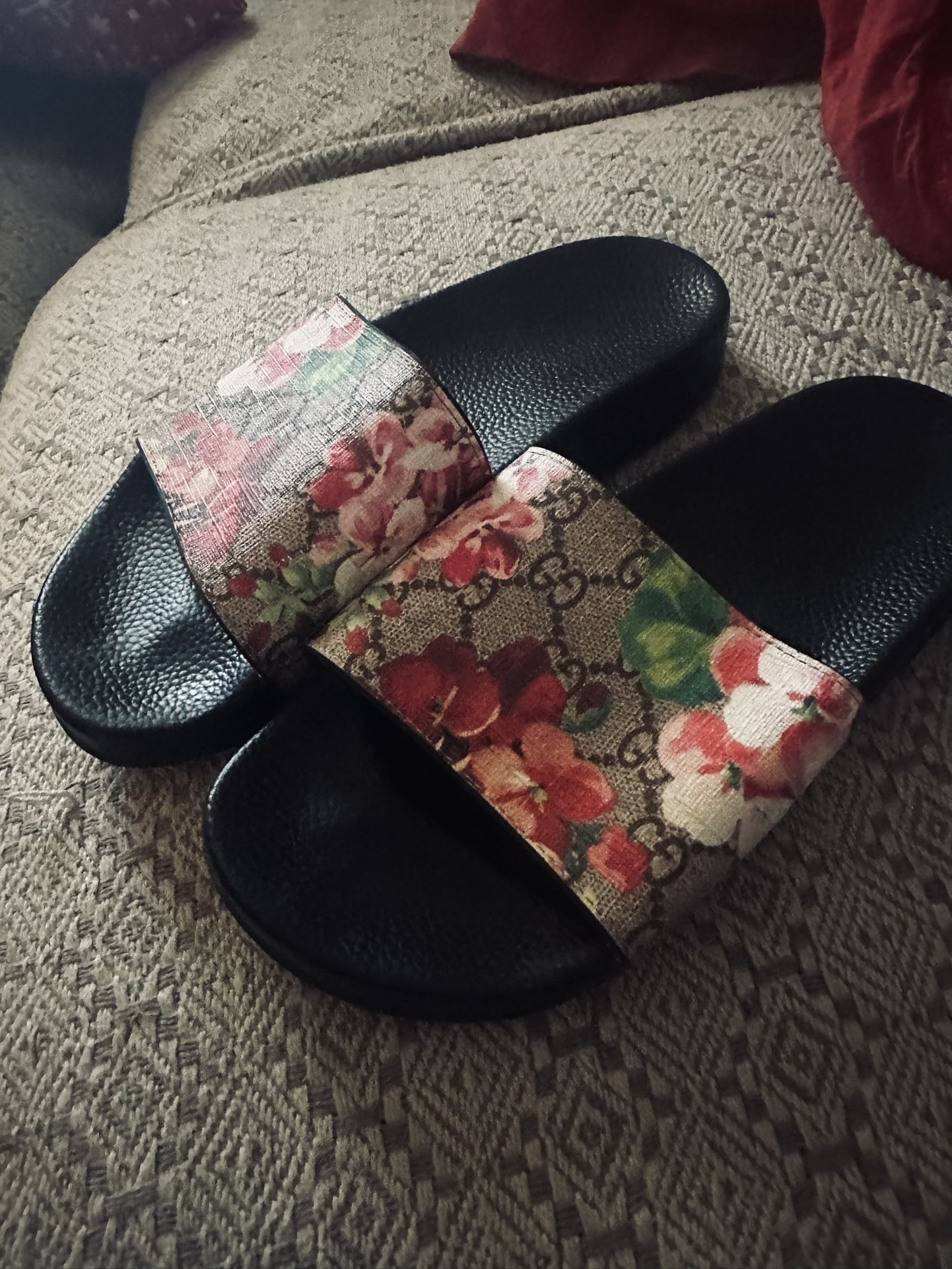 Gucci Slides Original