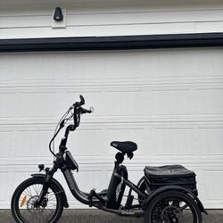Addmotor Citytri E-310 Folding Electric Trike – Like New – Only 5 Miles - Tricycle Senior Bike