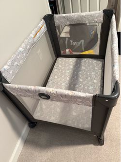 Graco Pack 'n Play Playard