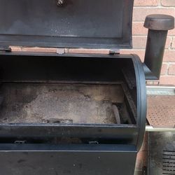 PIT BOSS MAHOGANY 820D3 WOOD PELLET GRILL