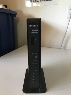 NetGear AC1900 dual band WiFi router