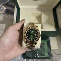 Men’s automatic watch