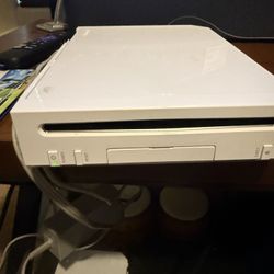 Nintendo Wii Console With Controller 