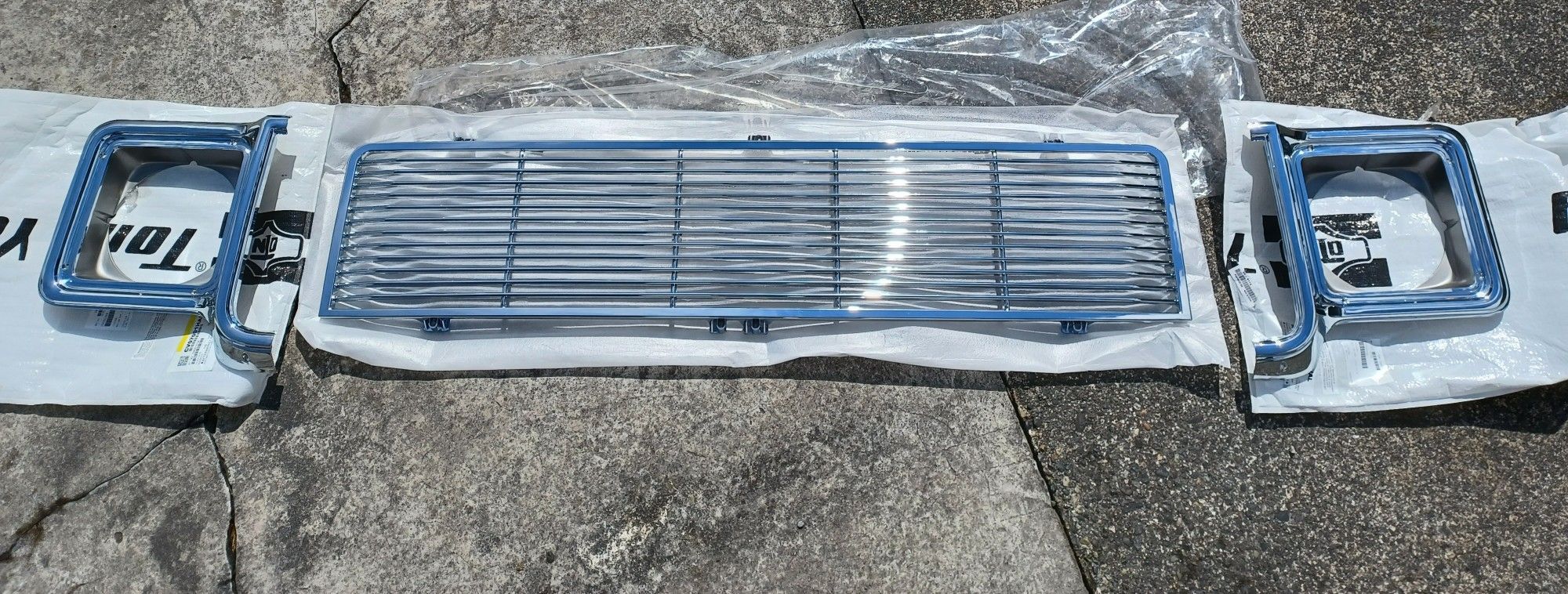 73-80 Abs Chrome Grille & Abs Chrome Headlight Bezel Set.