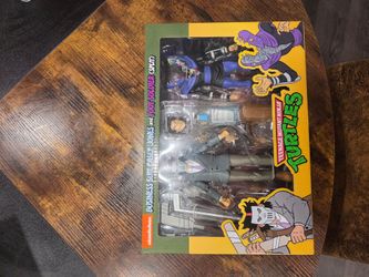 NECA Business Suit Casey Jones and Foot Soldier (Split) Two Pack