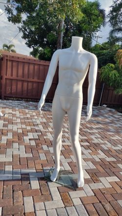 Store Display Mannequins with Glass Base